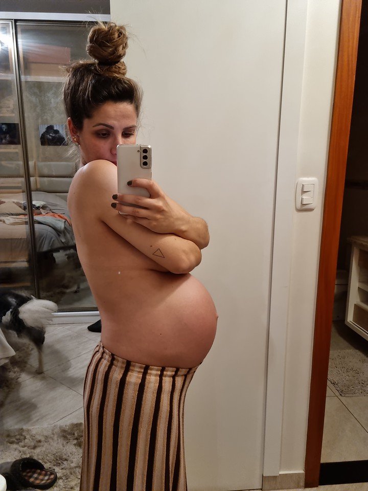 Naked Preggo Selfie - Pregnant MILF - Porn Videos & Photos - EroMe