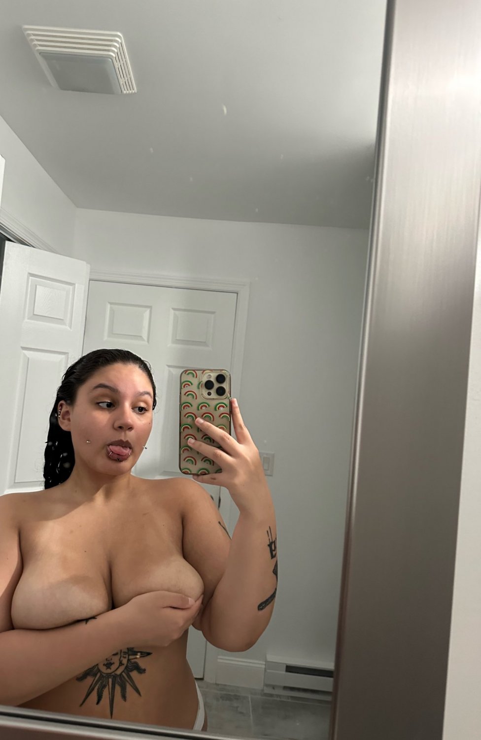 Chubby Latina. Exposed #no9ej1fY
