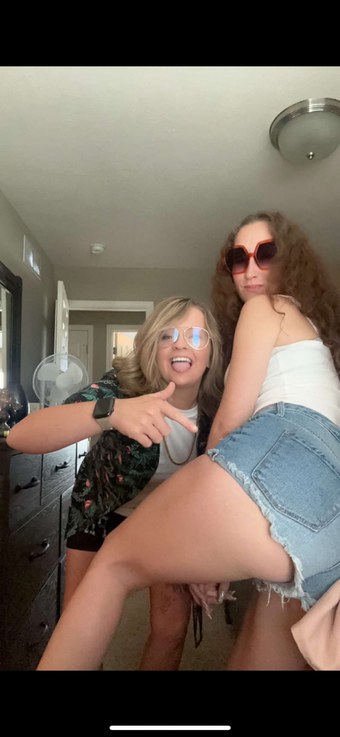 Followers girlfriend begging to be used. #jhOeLwMG
