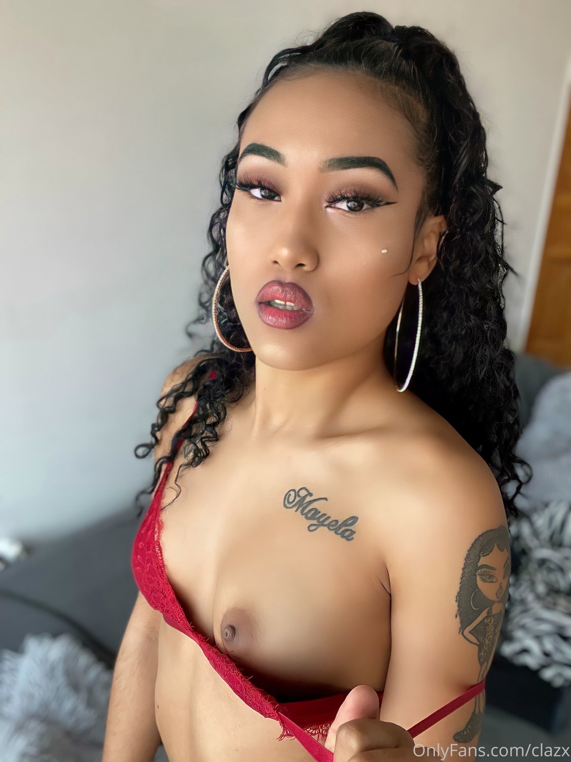 sexy young slut with a pretty pussy #i2mJBMsV