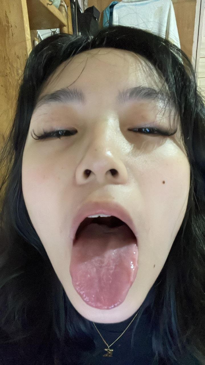Asians #GpI2sZqq