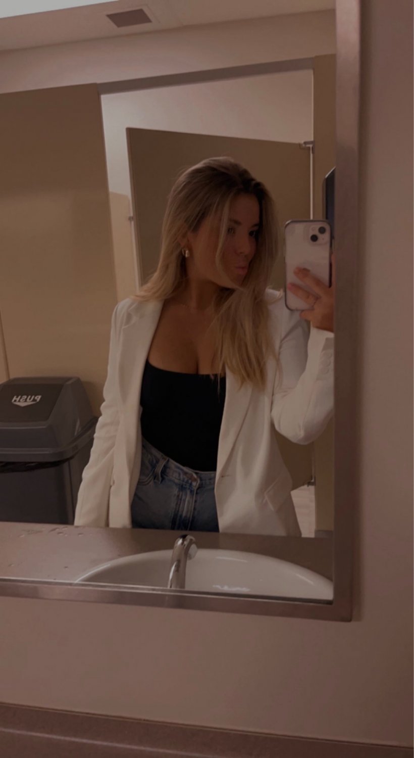 Viewer's IRL crush didn't disappoint - insane tits #D9KgQhgu